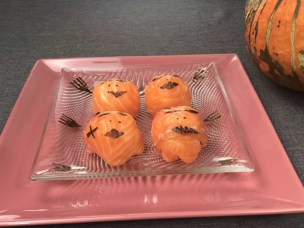 Temarizushi d'Halloween au Saumon